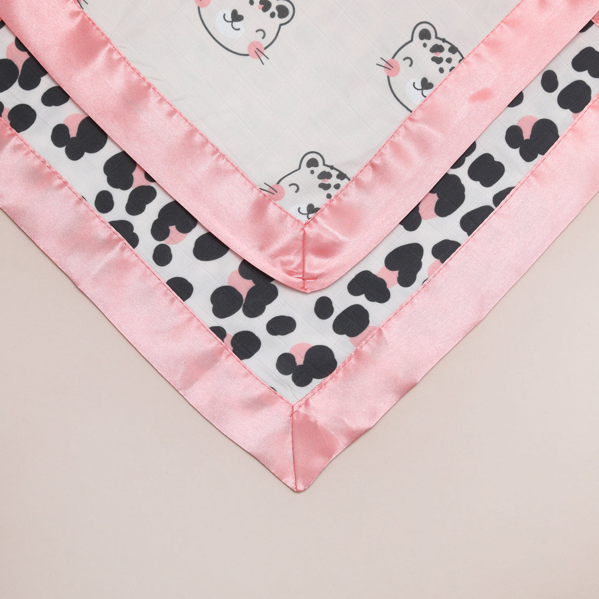 Pinky Paws Satin Comforter 2 - Pack - Pink Satin - Bullabaloo