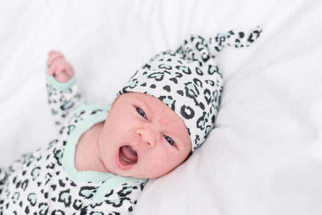 How to Help Your Baby Self-Soothe: A Parent's Guide to Better Sleep - Bullabaloo