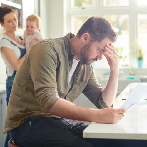 When Your Husband Doesn't Help With Baby Because He Works - Bullabaloo