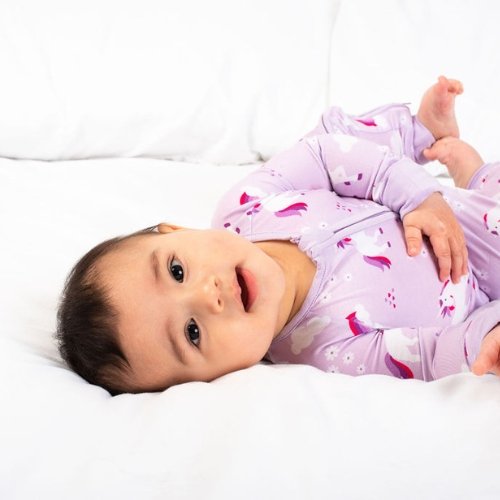 Zip sleepsuits for babies: why they're a game-changer - Bullabaloo